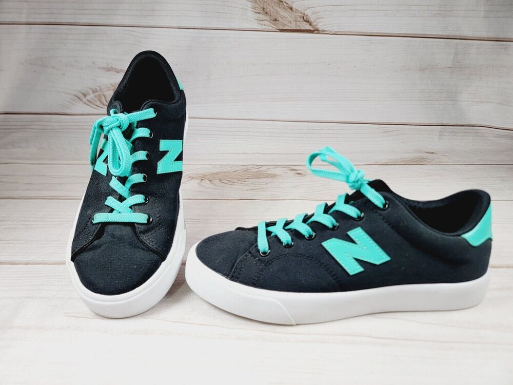 New Balance 210 Black Teal Skate Shoes Women’s Size 7 or Boys Sz 5